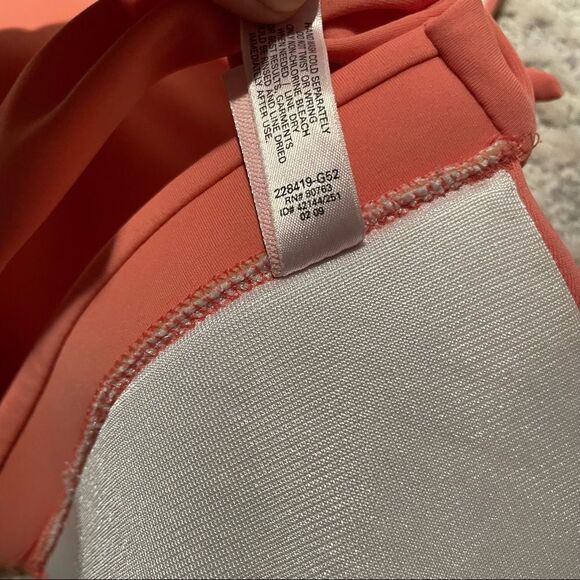 🚨 3 for $25 - VICTORIA’S Secret Coral Bikini - Picture 10 of 13